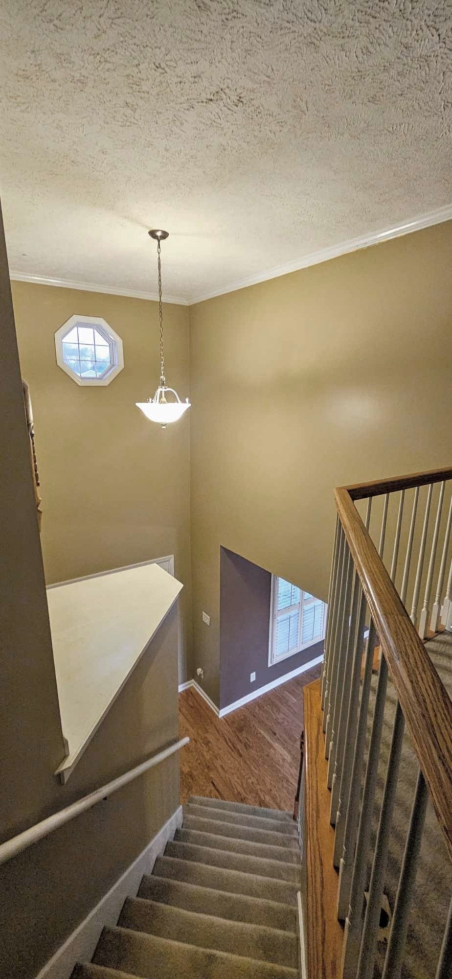 Clarksville, Tennessee 37040, United States, 4 Bedrooms Bedrooms, ,3 BathroomsBathrooms,Residential,Active,192705