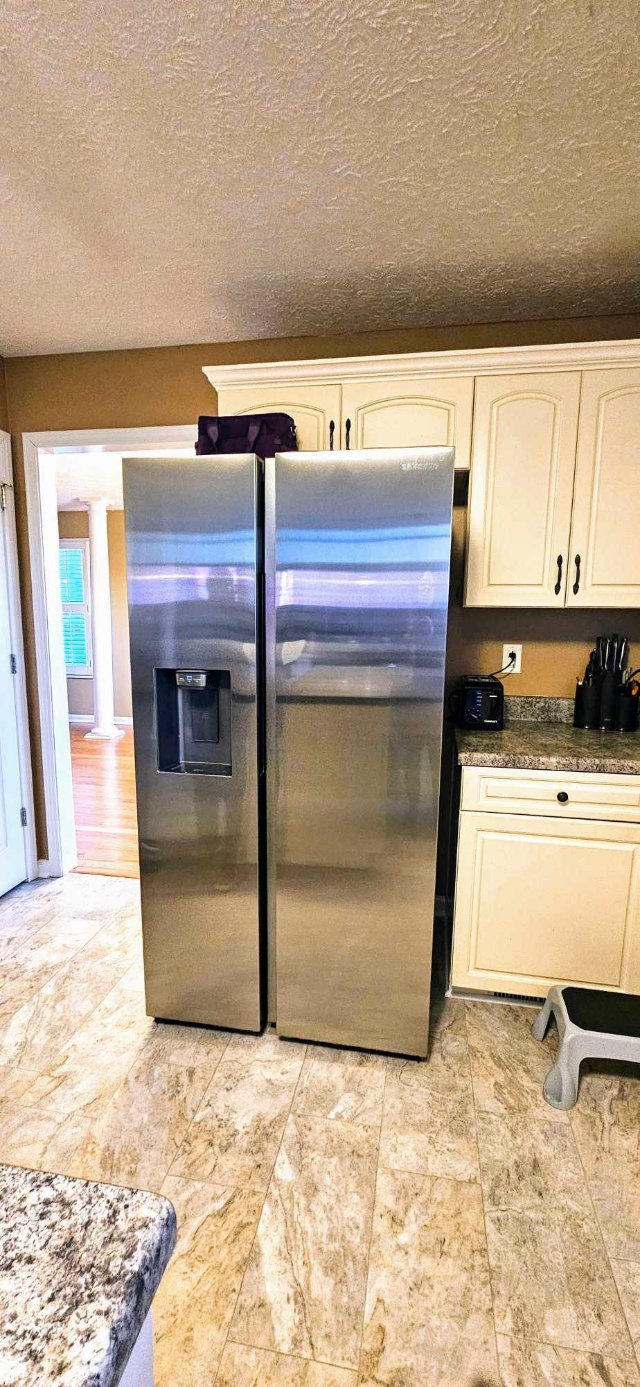 Clarksville, Tennessee 37040, United States, 4 Bedrooms Bedrooms, ,3 BathroomsBathrooms,Residential,Active,192705