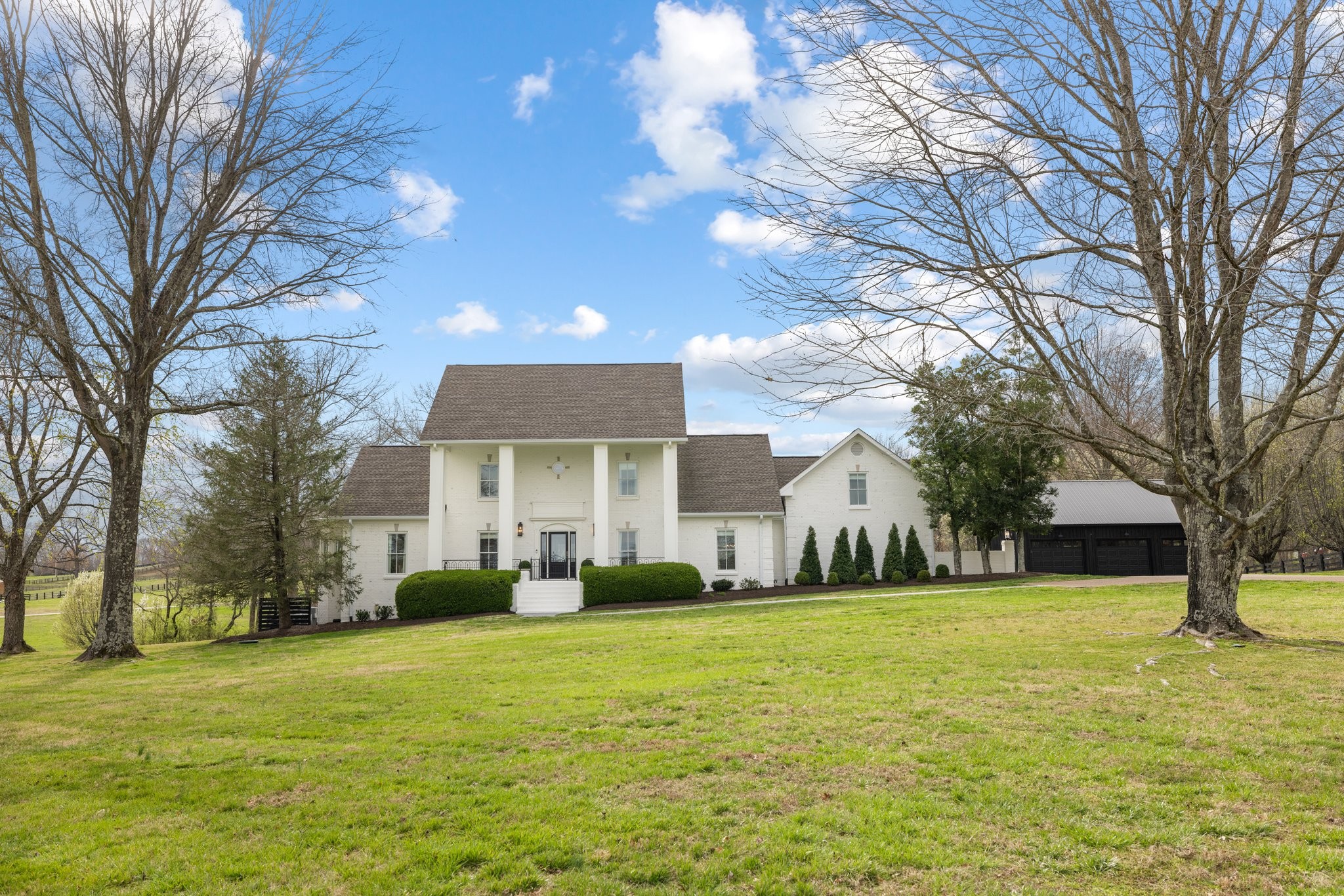 4007 Laurawood Ln