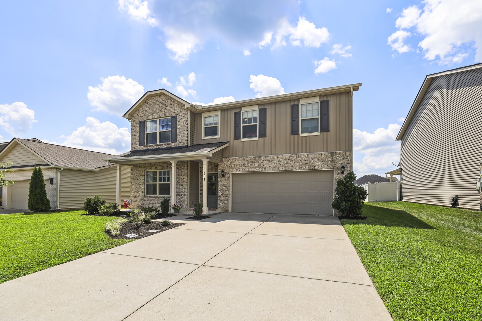 3007 Bishop Ln
