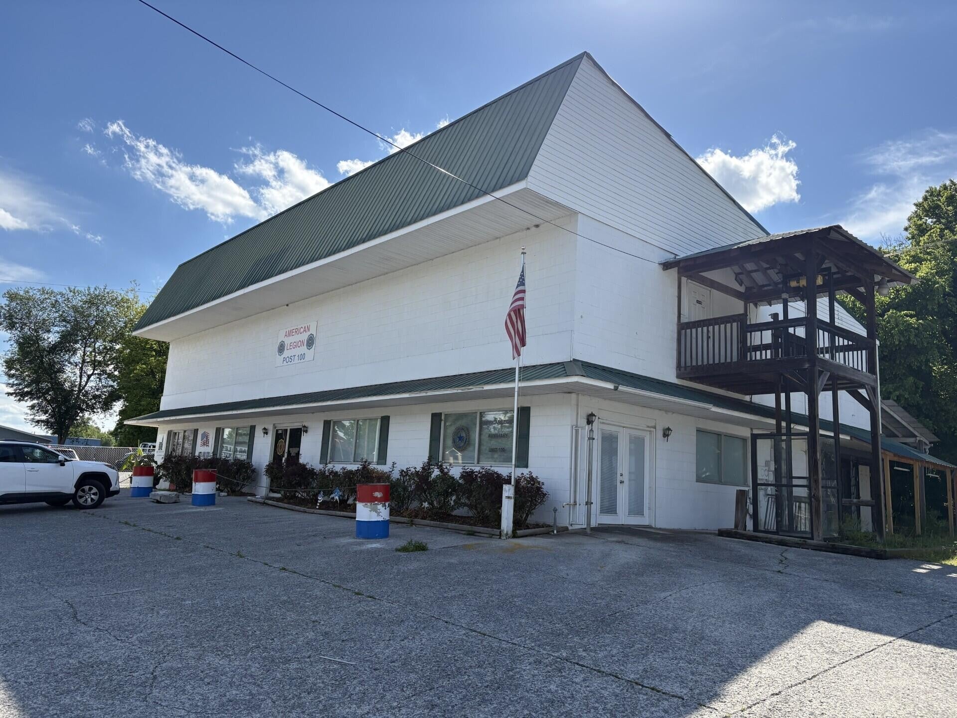 1459 Railroad Street