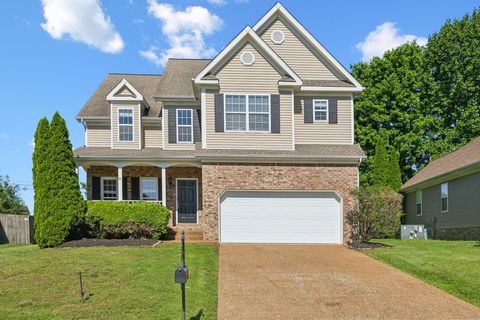 1030 Persimmon Dr Spring Hill TN 37174