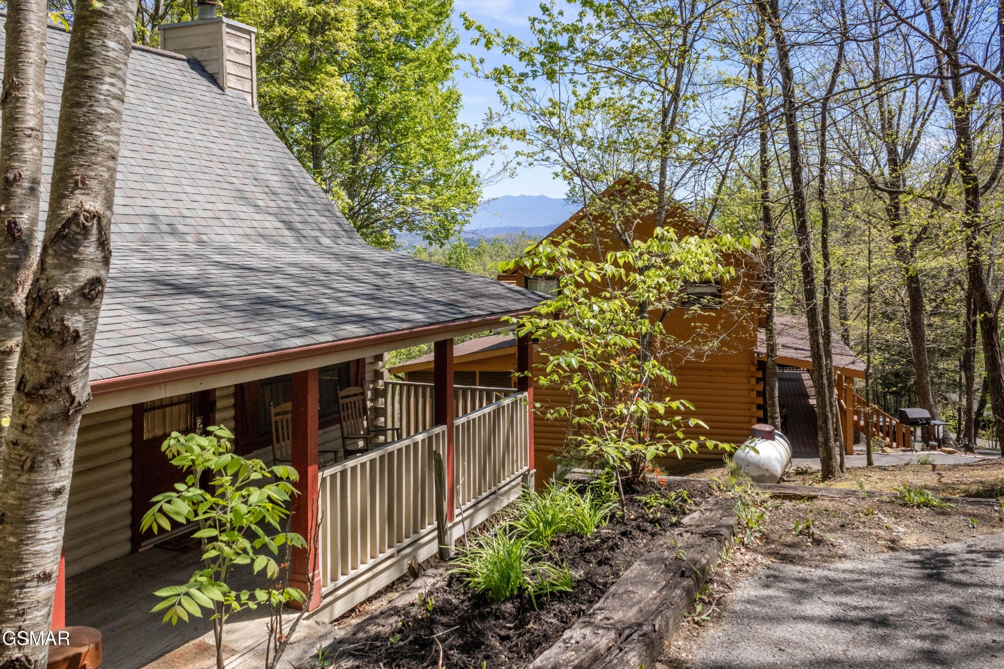 2322 Bonnie Lane