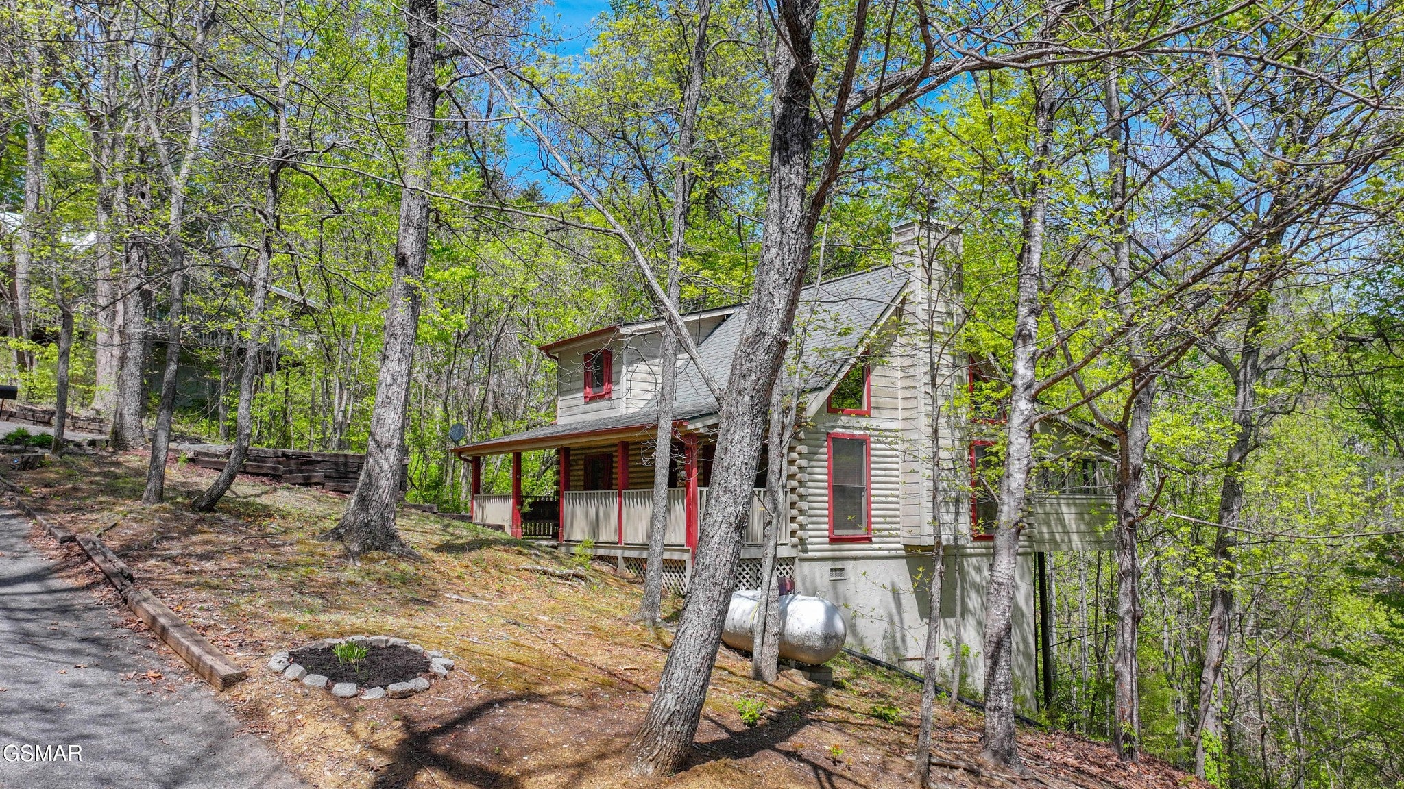2322 Bonnie Lane