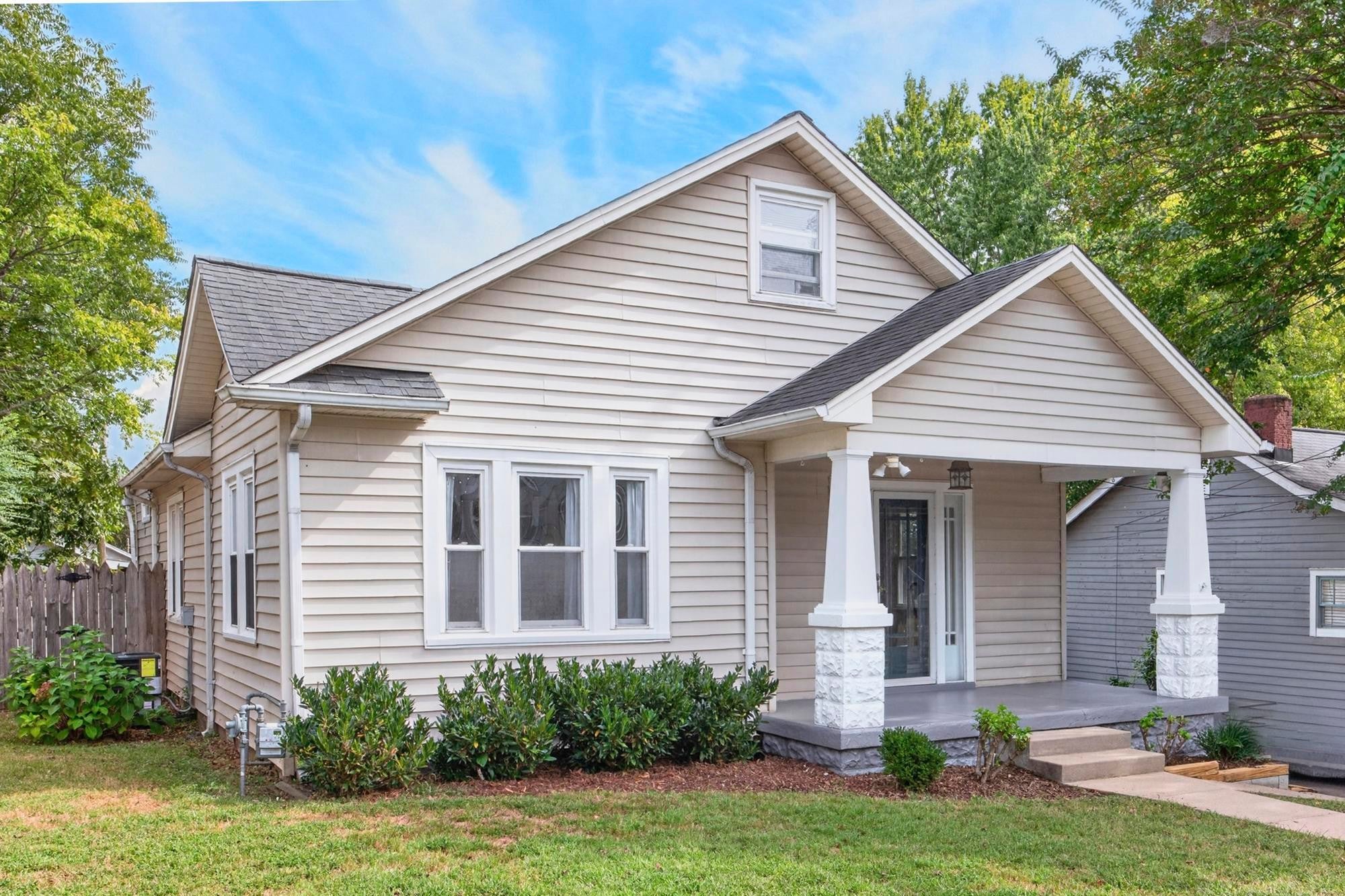 413 Rudolph Ave