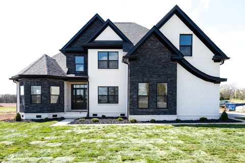 197 Creekside Dr Lewisburg TN 37091