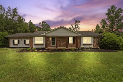 4982 Highway 43 N – Investment Home