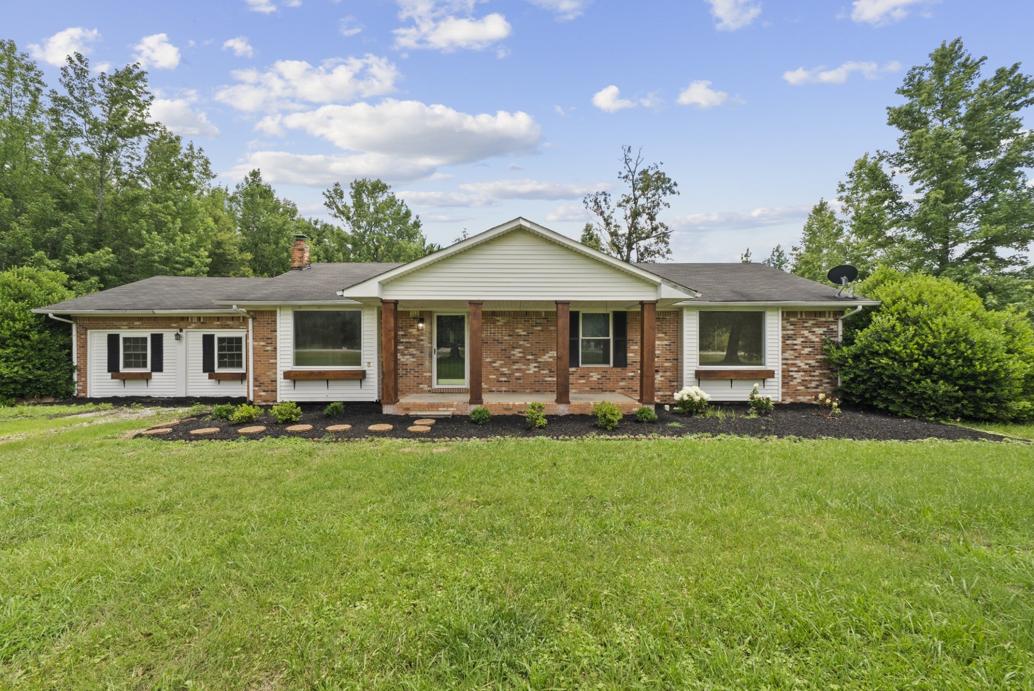 4982 Highway 43 N