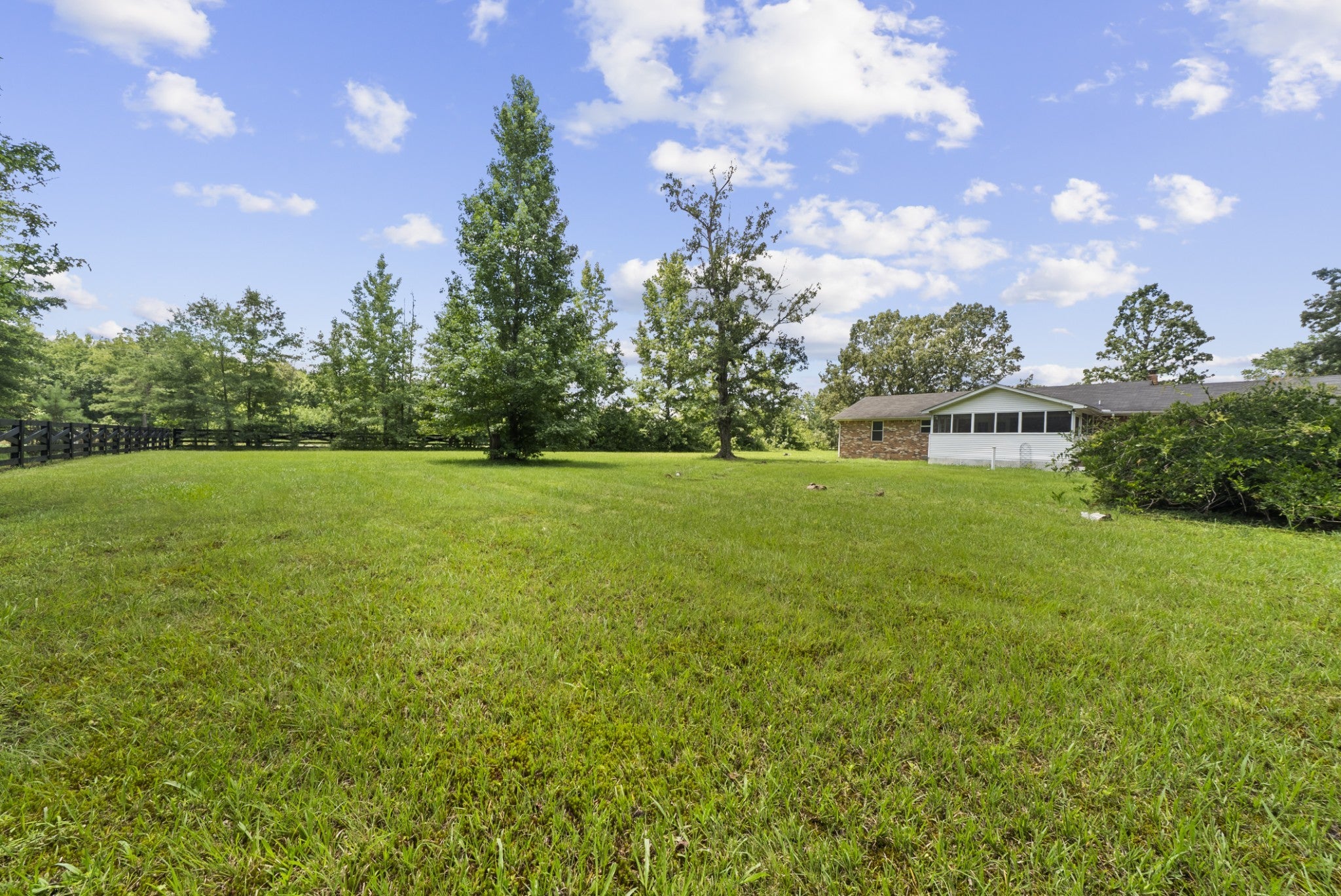 4982 Highway 43 N
