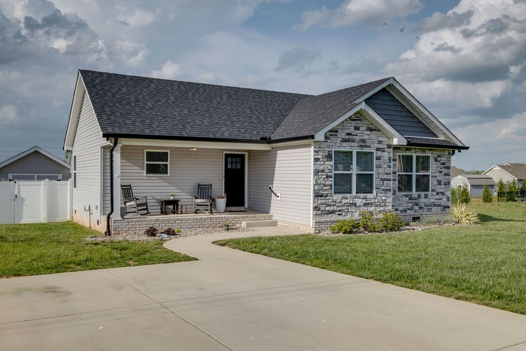 111 Thacker Dr