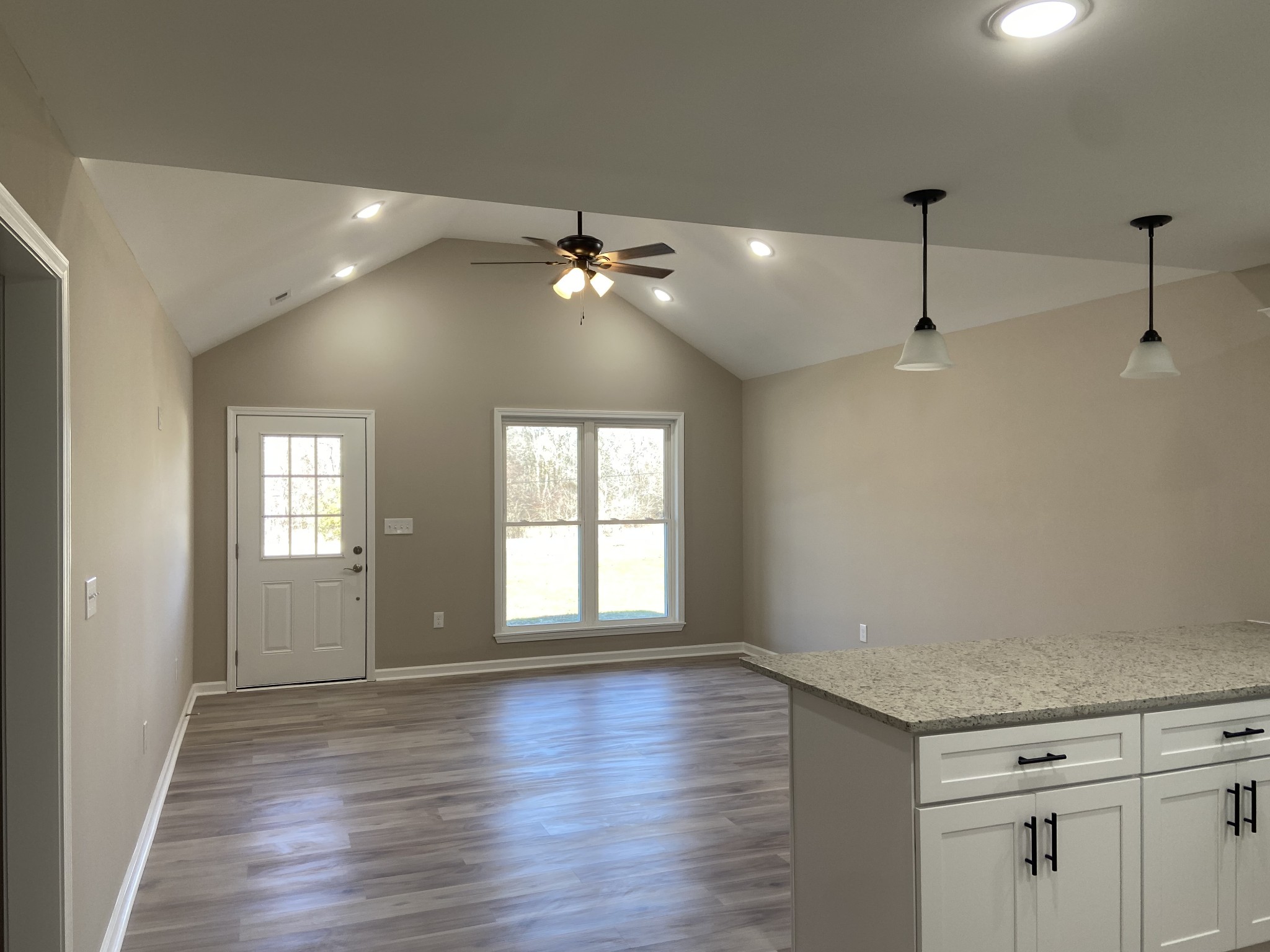 271 Chicken Creek Rd