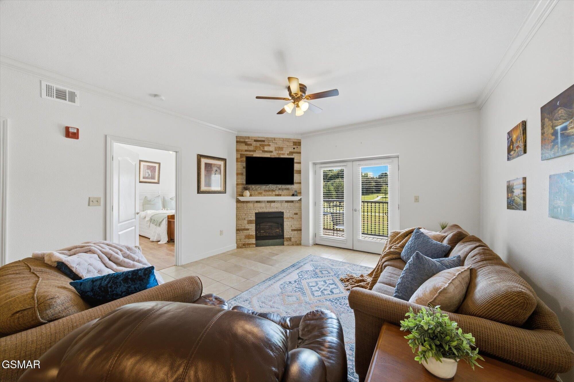 124 Plaza Drive 3205