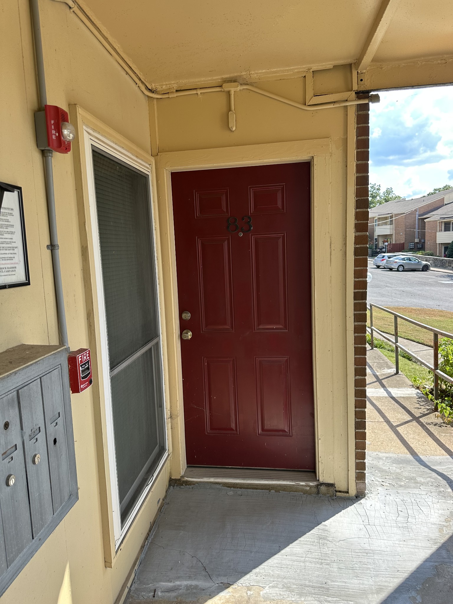 515 Basswood Ave 83
