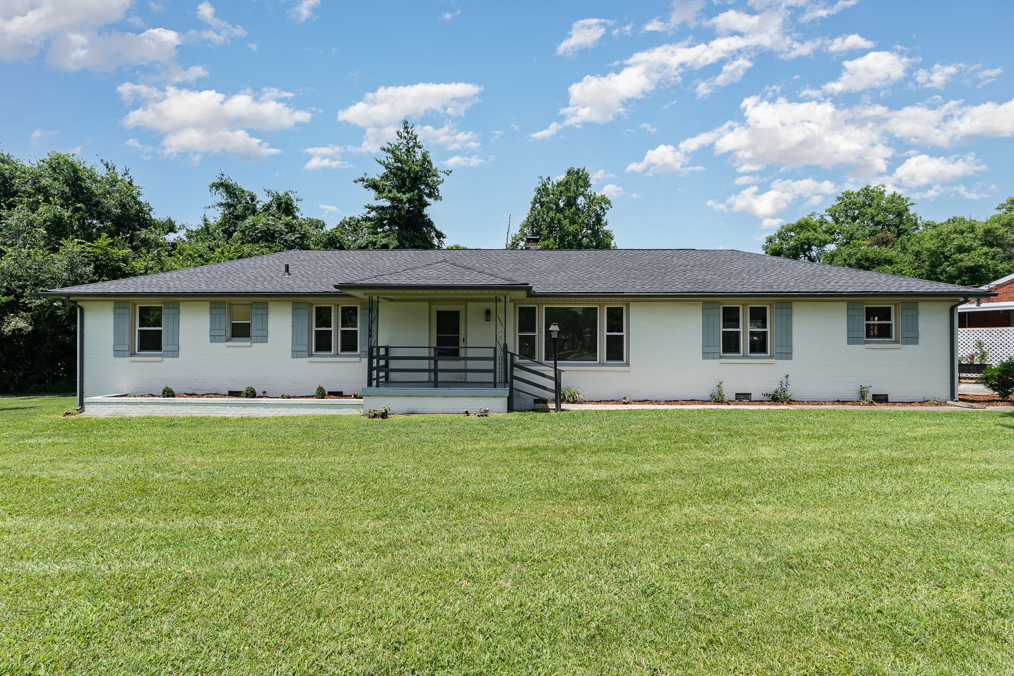 101 Dabney Dr