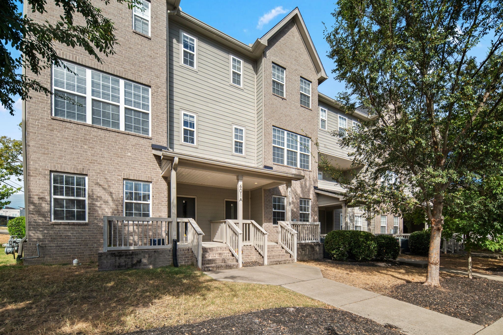 3.0-bed rental at 601 Ries Ave B