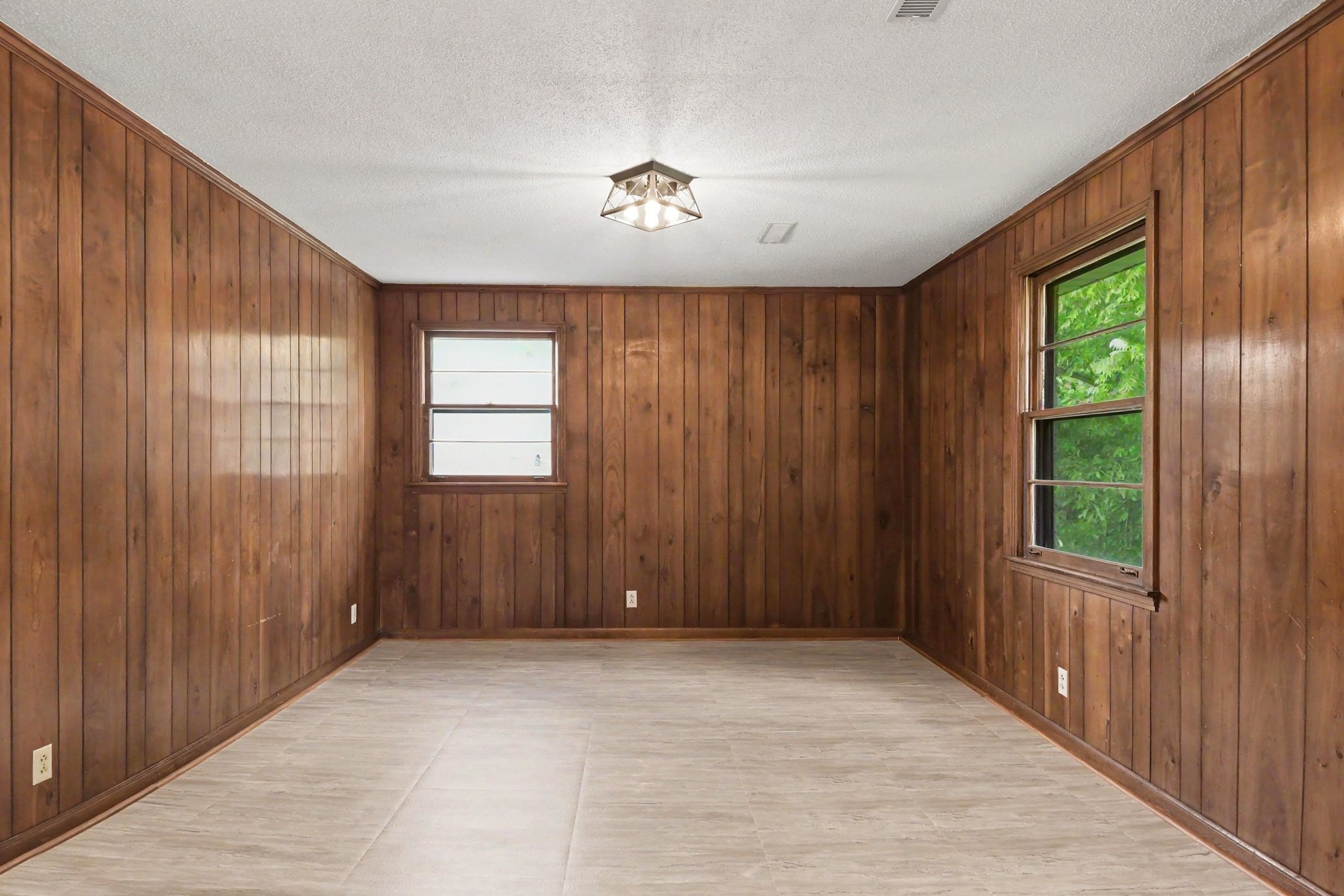 453 Gary Hills Dr