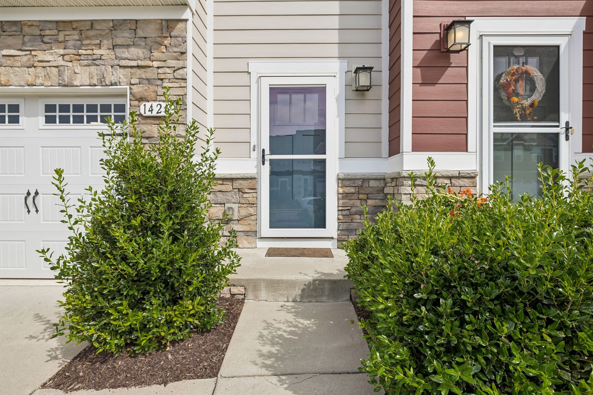 1426 Carderock Springs Dr