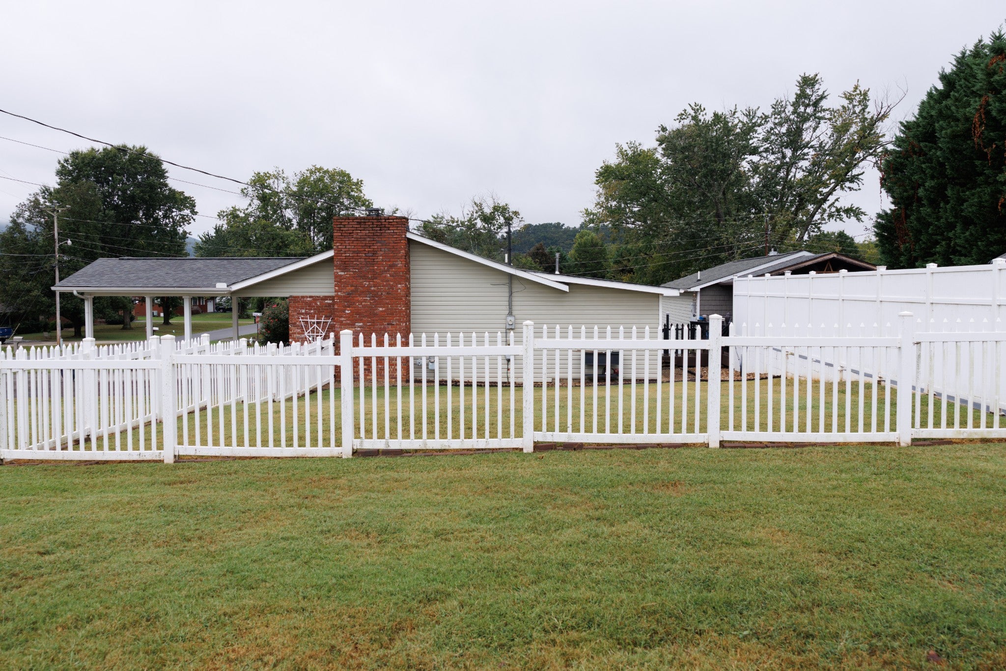 508 S Asbury Dr