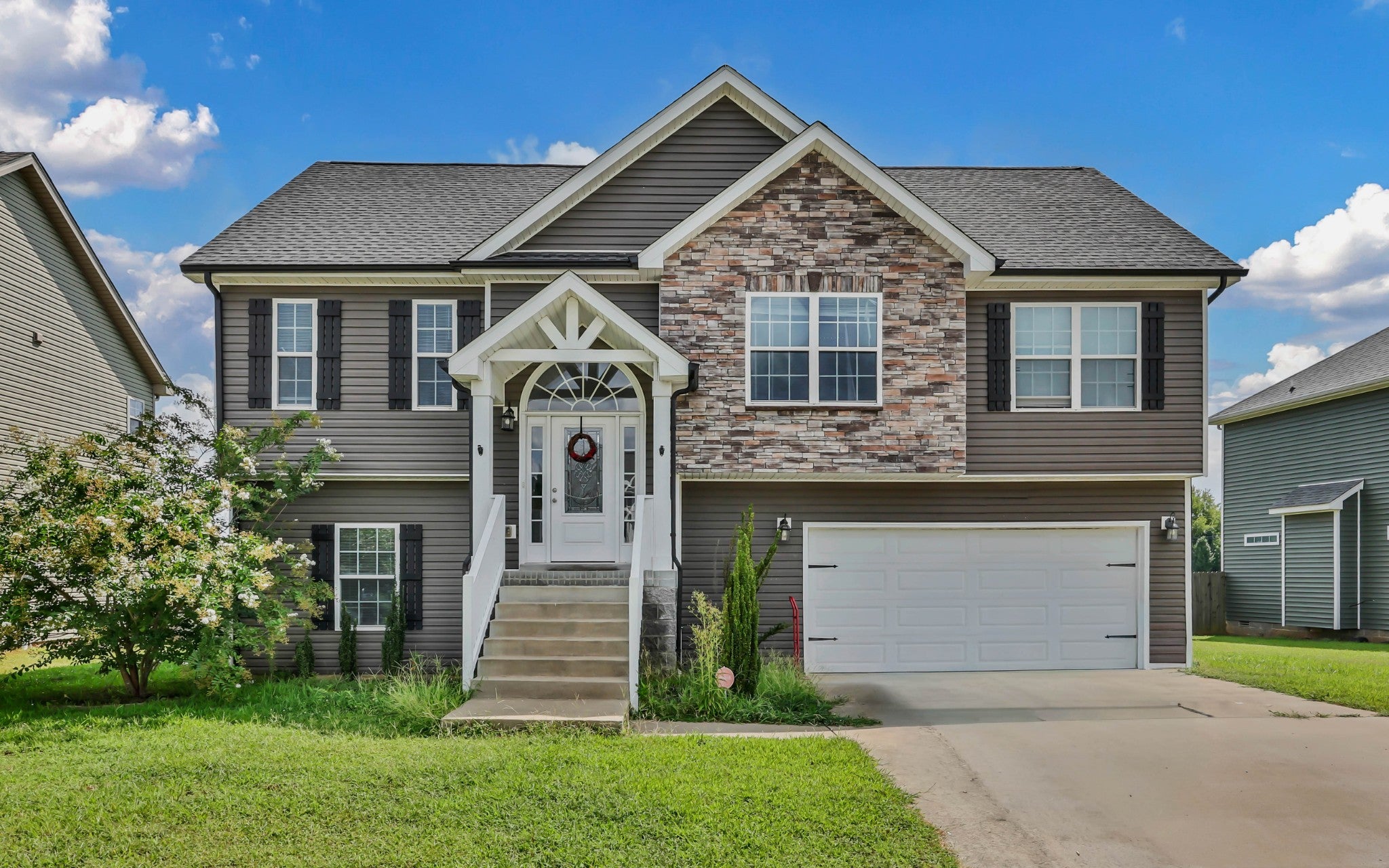 109 SYCAMORE HILL DRIVE