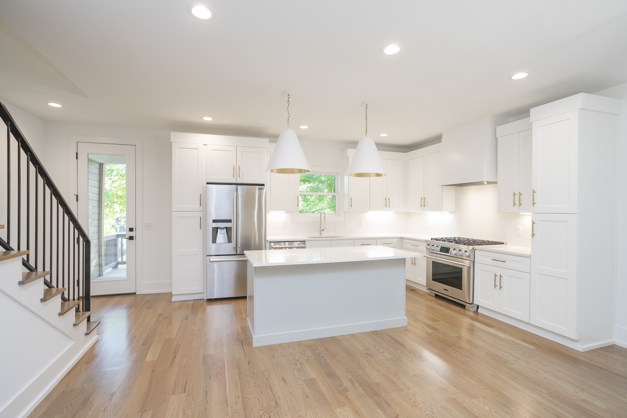 Nashville, Tennessee 37209, United States, 3 Bedrooms Bedrooms, ,3 BathroomsBathrooms,Residential,Active,143009