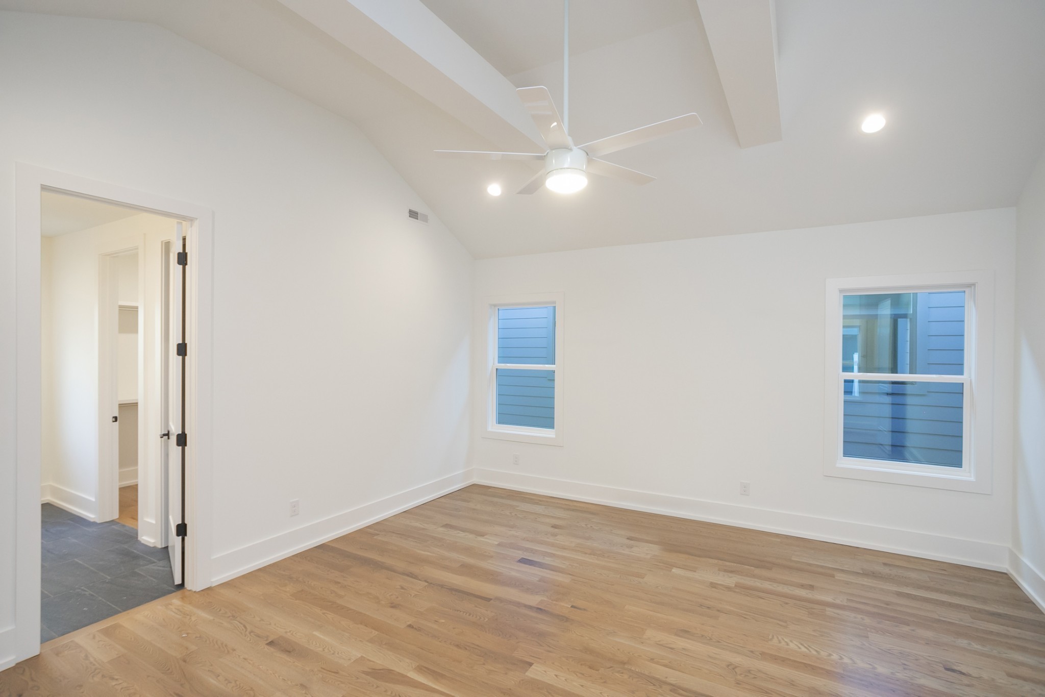 Nashville, Tennessee 37209, United States, 3 Bedrooms Bedrooms, ,3 BathroomsBathrooms,Residential,Active,143009