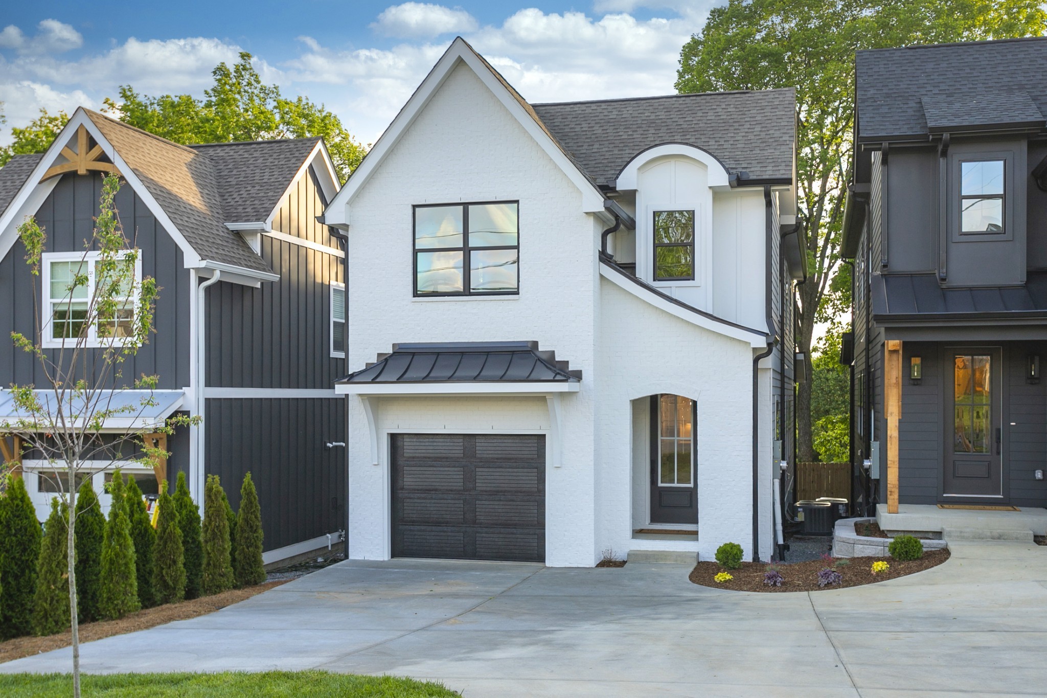 Nashville, Tennessee 37209, United States, 3 Bedrooms Bedrooms, ,3 BathroomsBathrooms,Residential,Active,143009