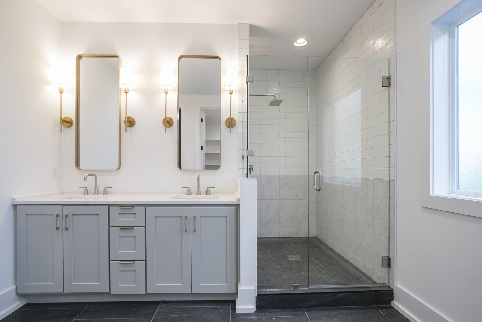 Nashville, Tennessee 37209, United States, 3 Bedrooms Bedrooms, ,3 BathroomsBathrooms,Residential,Active,143009