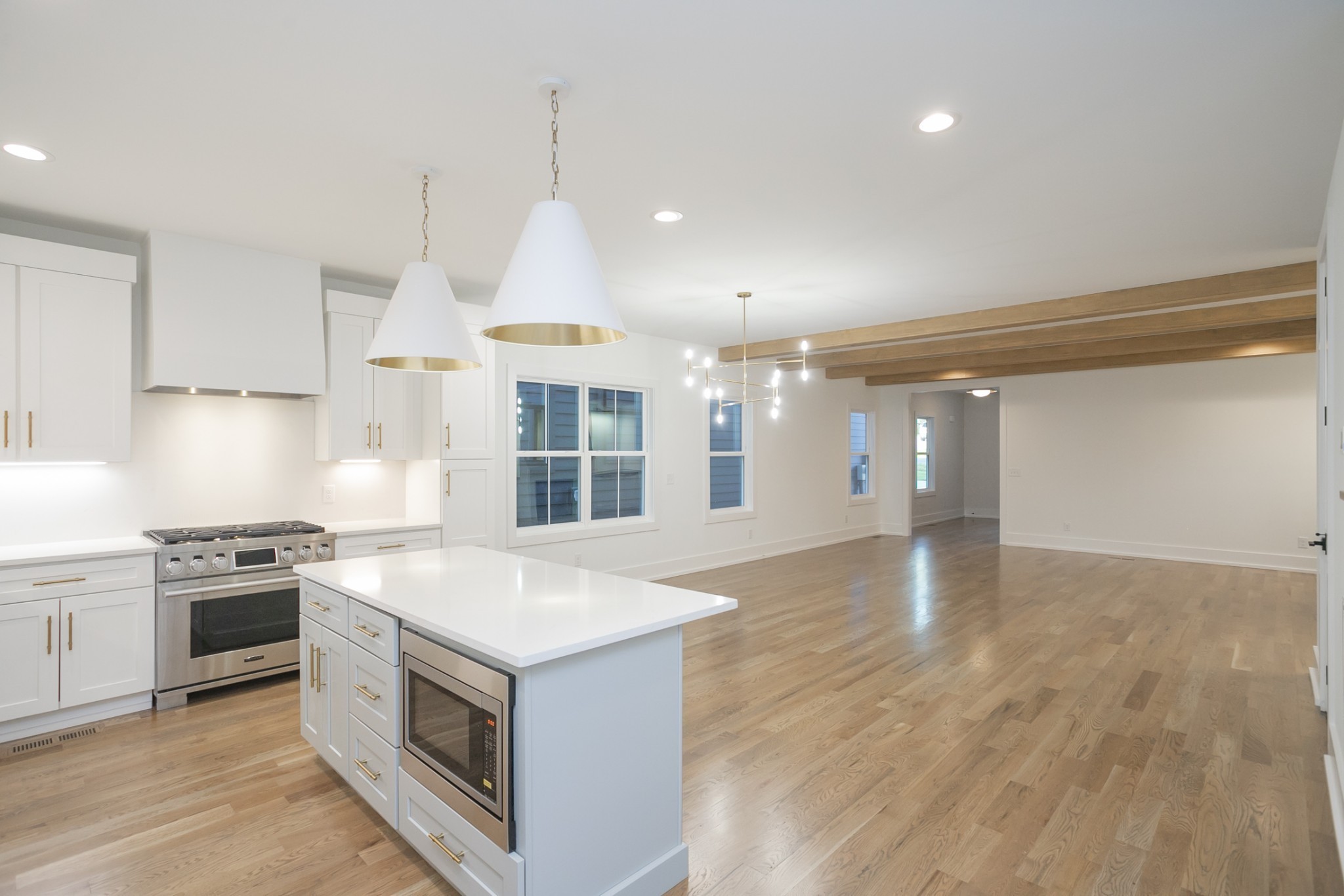 Nashville, Tennessee 37209, United States, 3 Bedrooms Bedrooms, ,3 BathroomsBathrooms,Residential,Active,143009