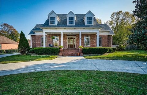 1361 E 10th St Cookeville TN 38501