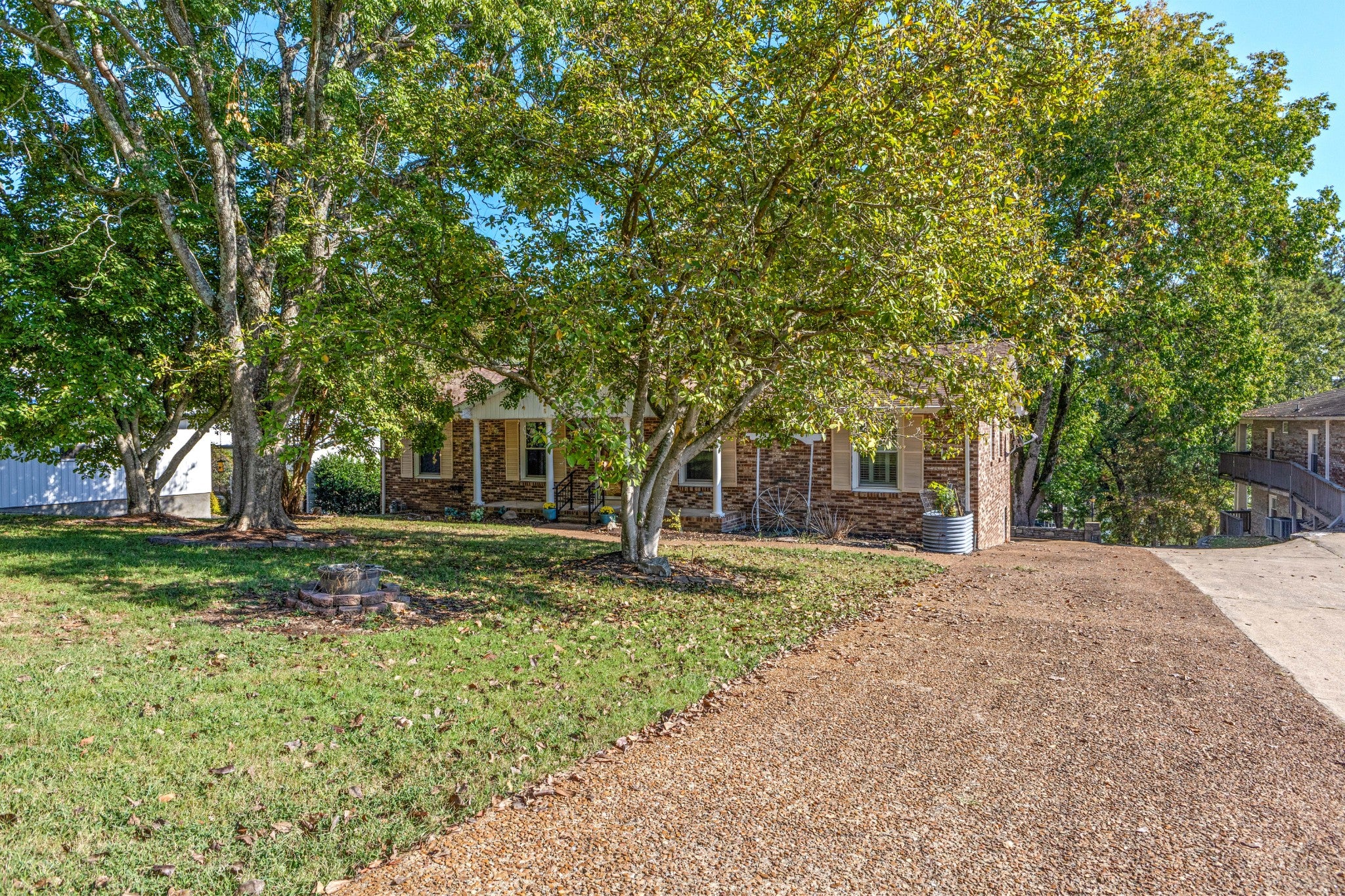 491 Lake Forest Dr