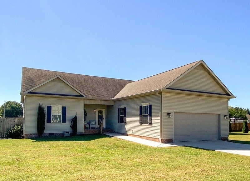 79 Charlotte Dr