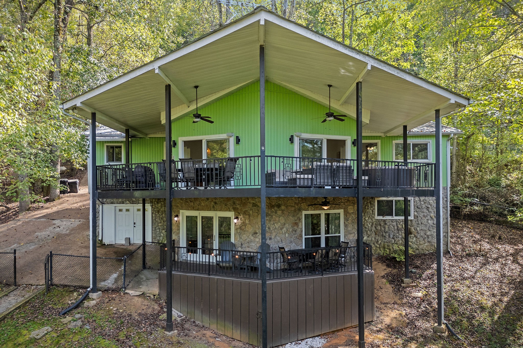 330 Hurricane Hill Rd
