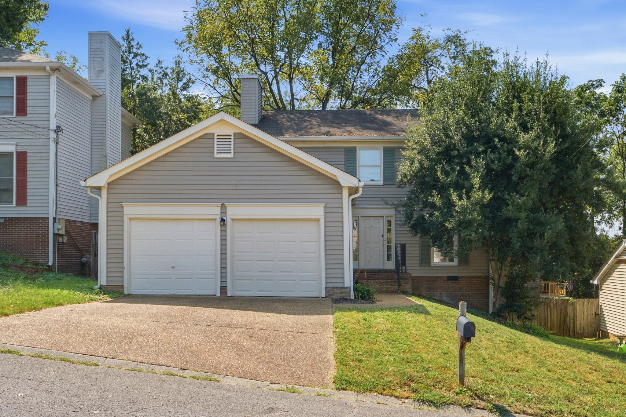 520 Fairhaven Ct