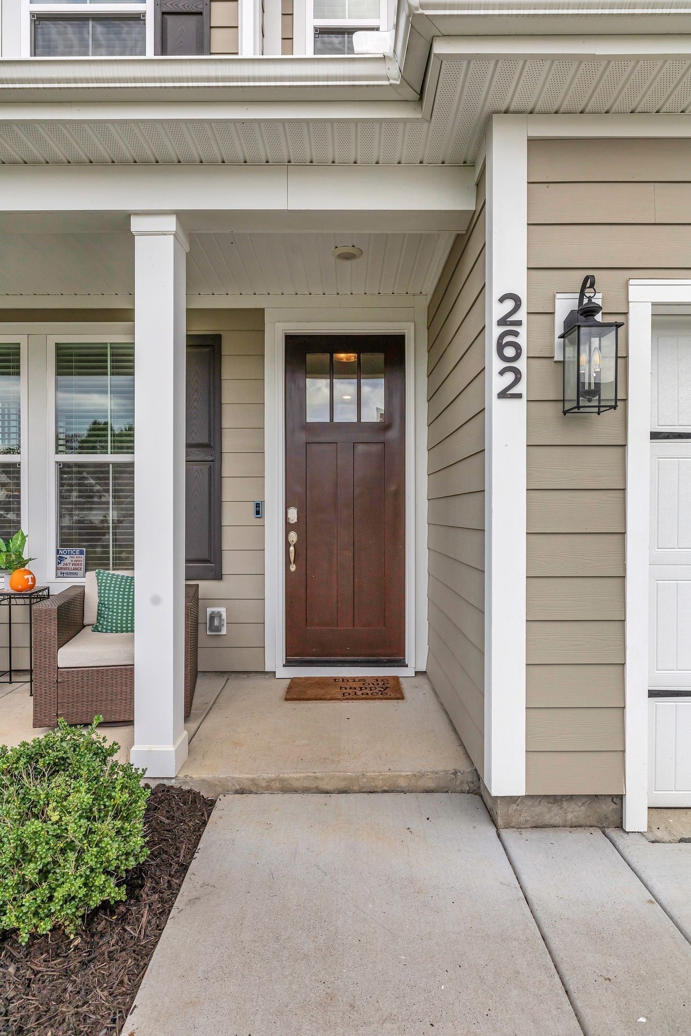 262 Cornice Dr