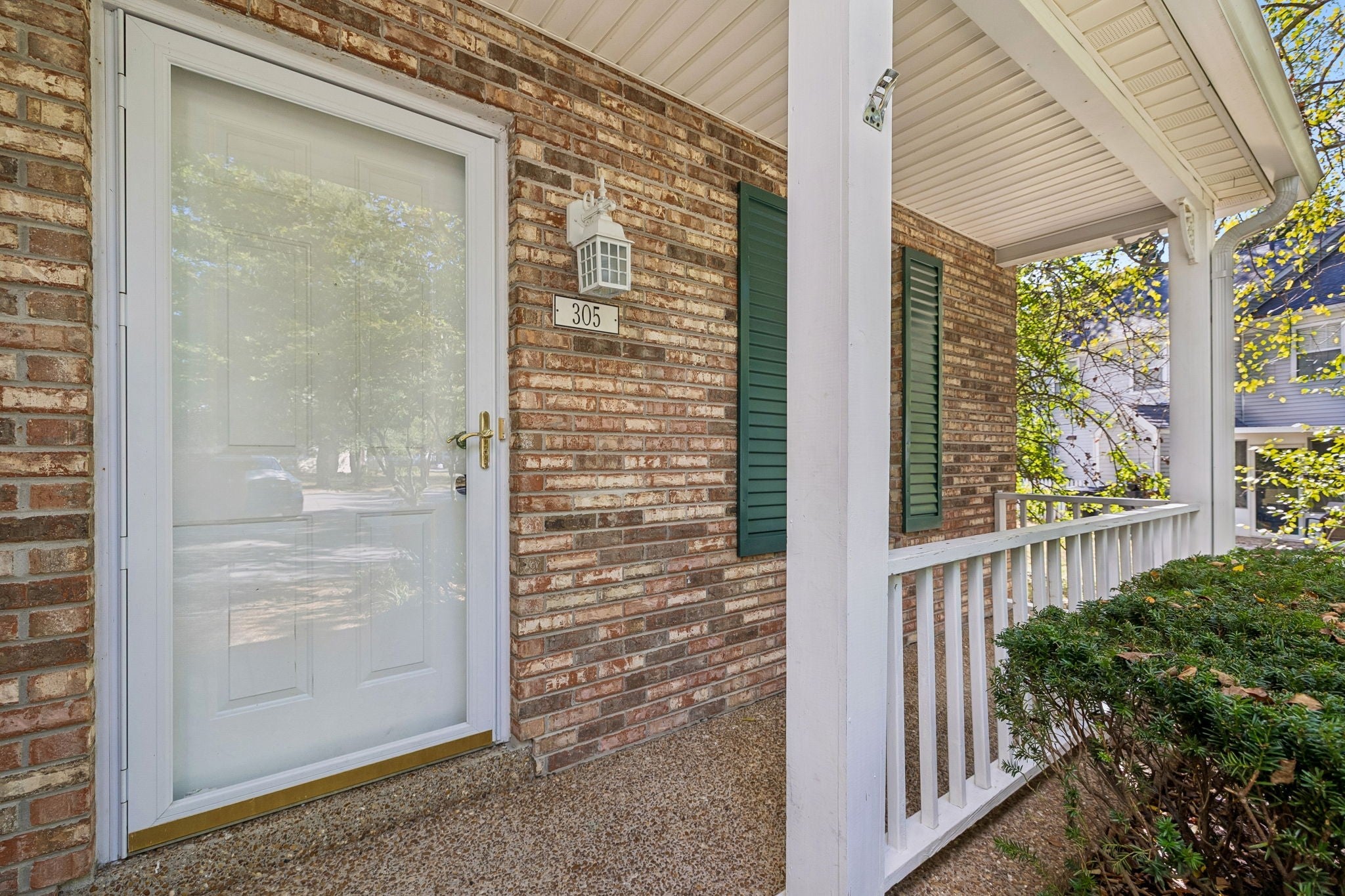 305 Chase Ct