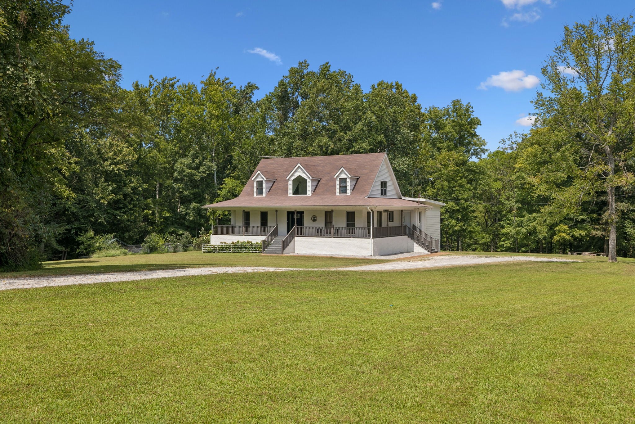 2300 Lee Rd