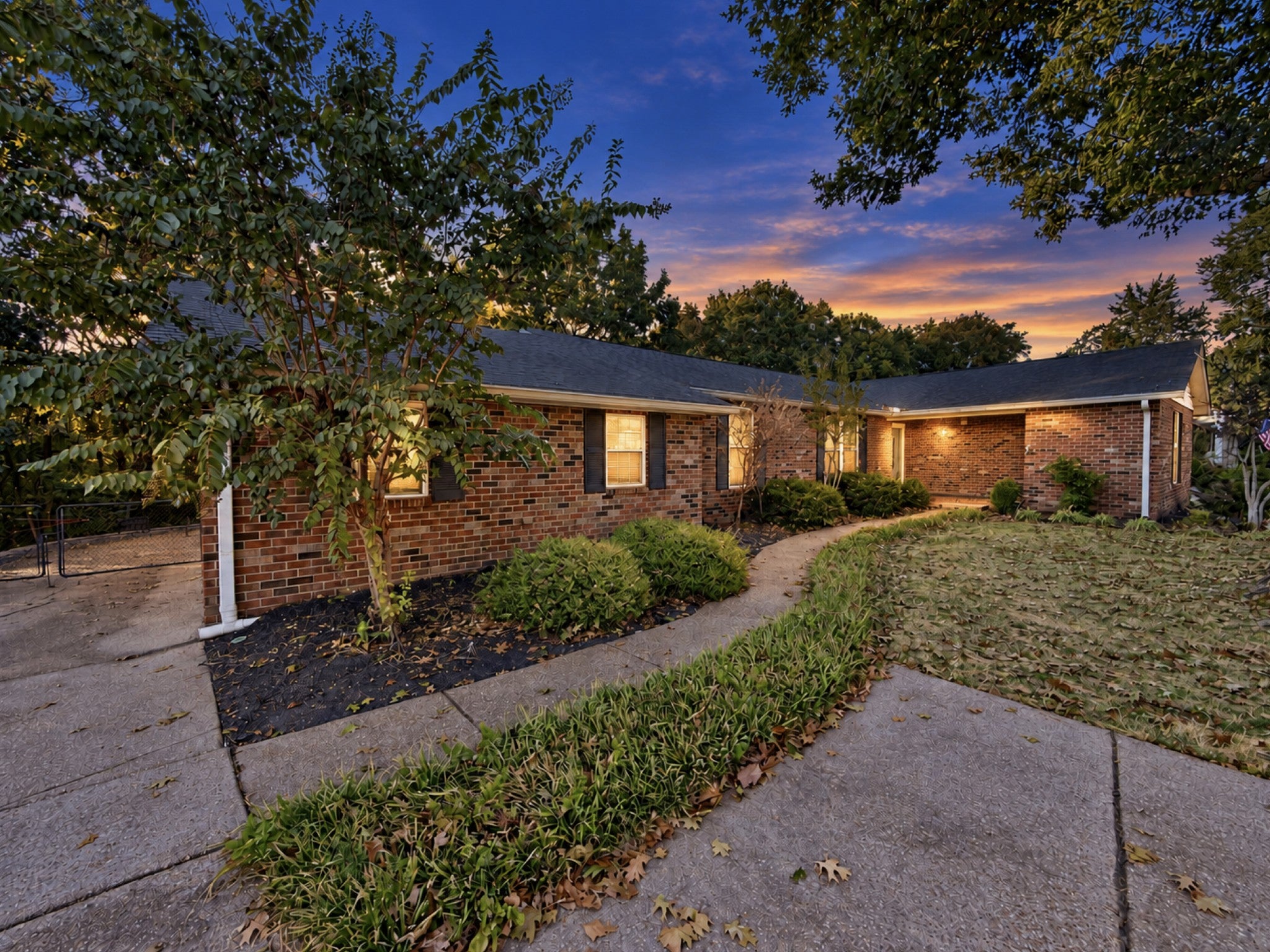 344 Clearlake Dr W