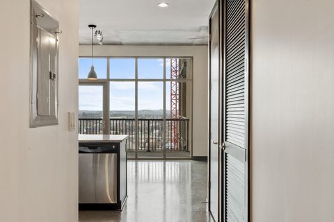 Photo of 1510 Demonbreun St #1105, Nashville, TN 37203 (MLS # 3169249)