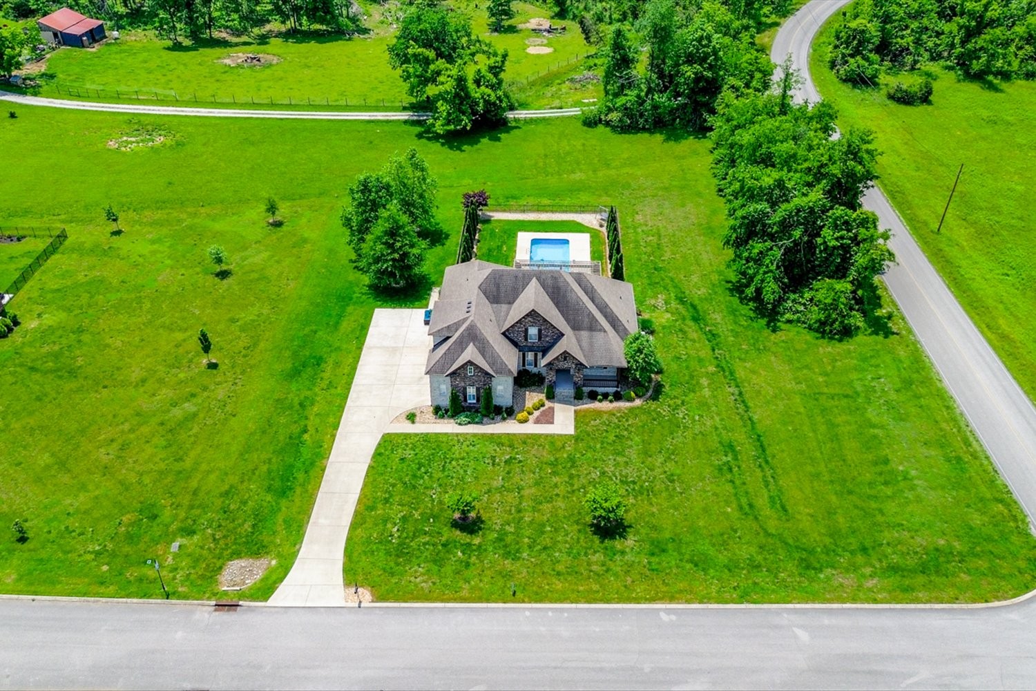 1700 Zevon Ct