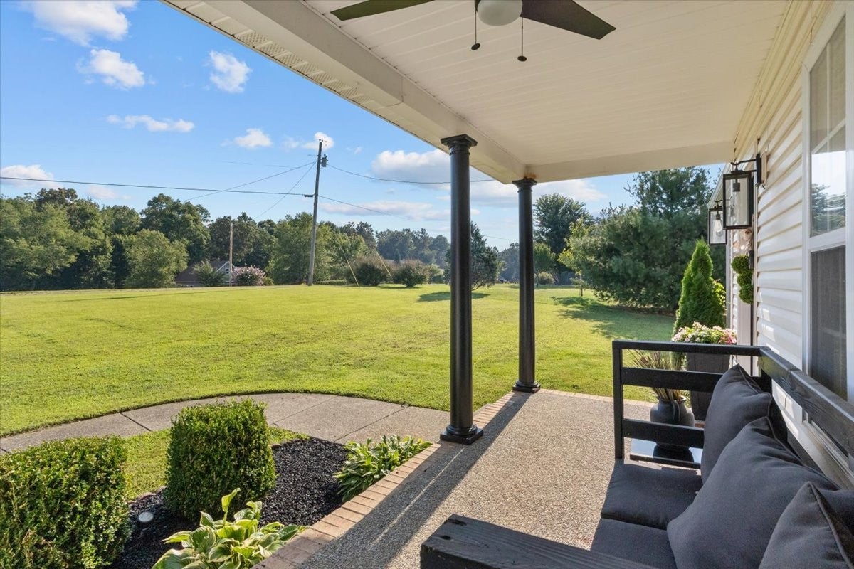 500 Fawn Ct
