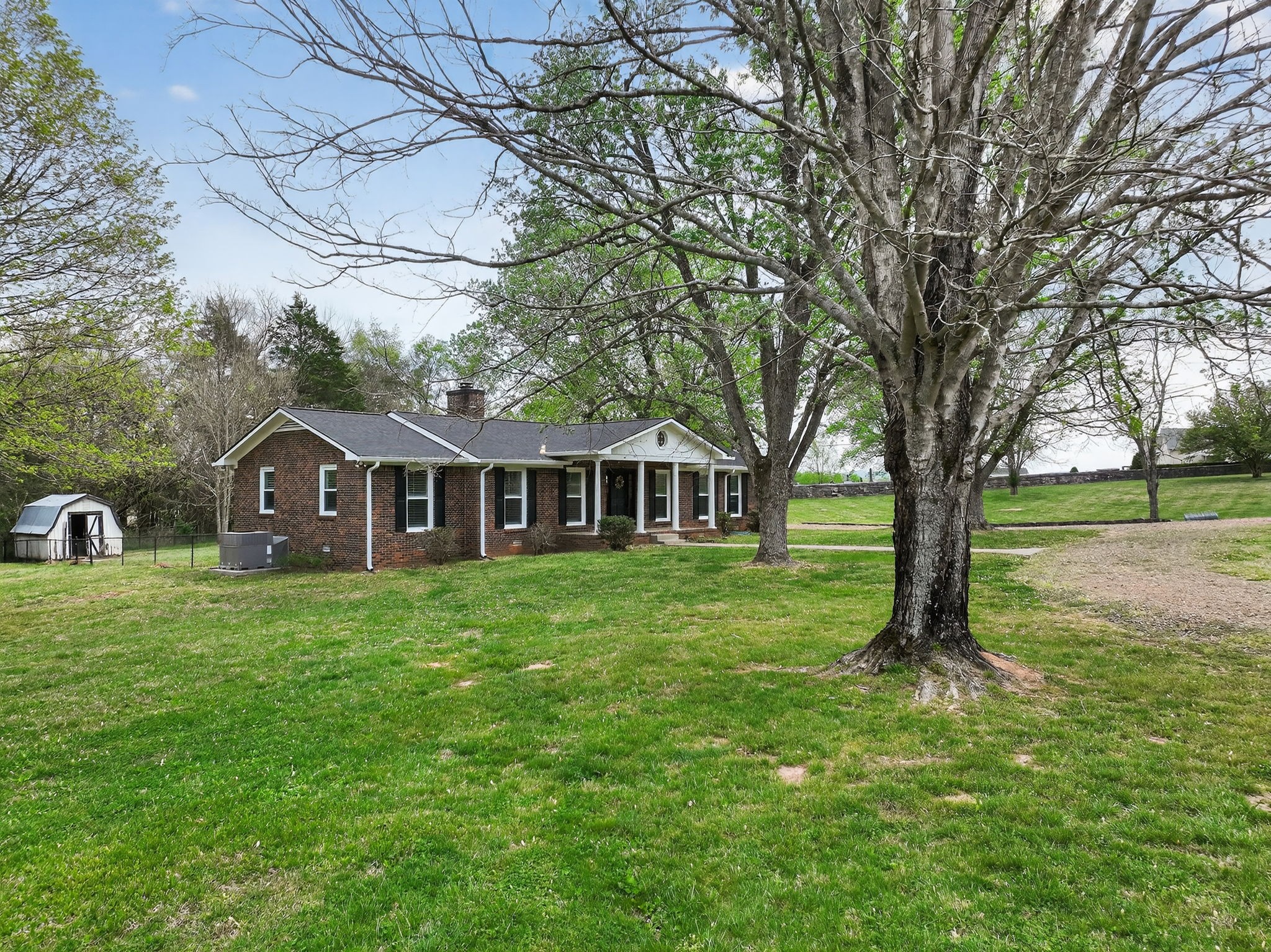 7623 Halls Hill Pike