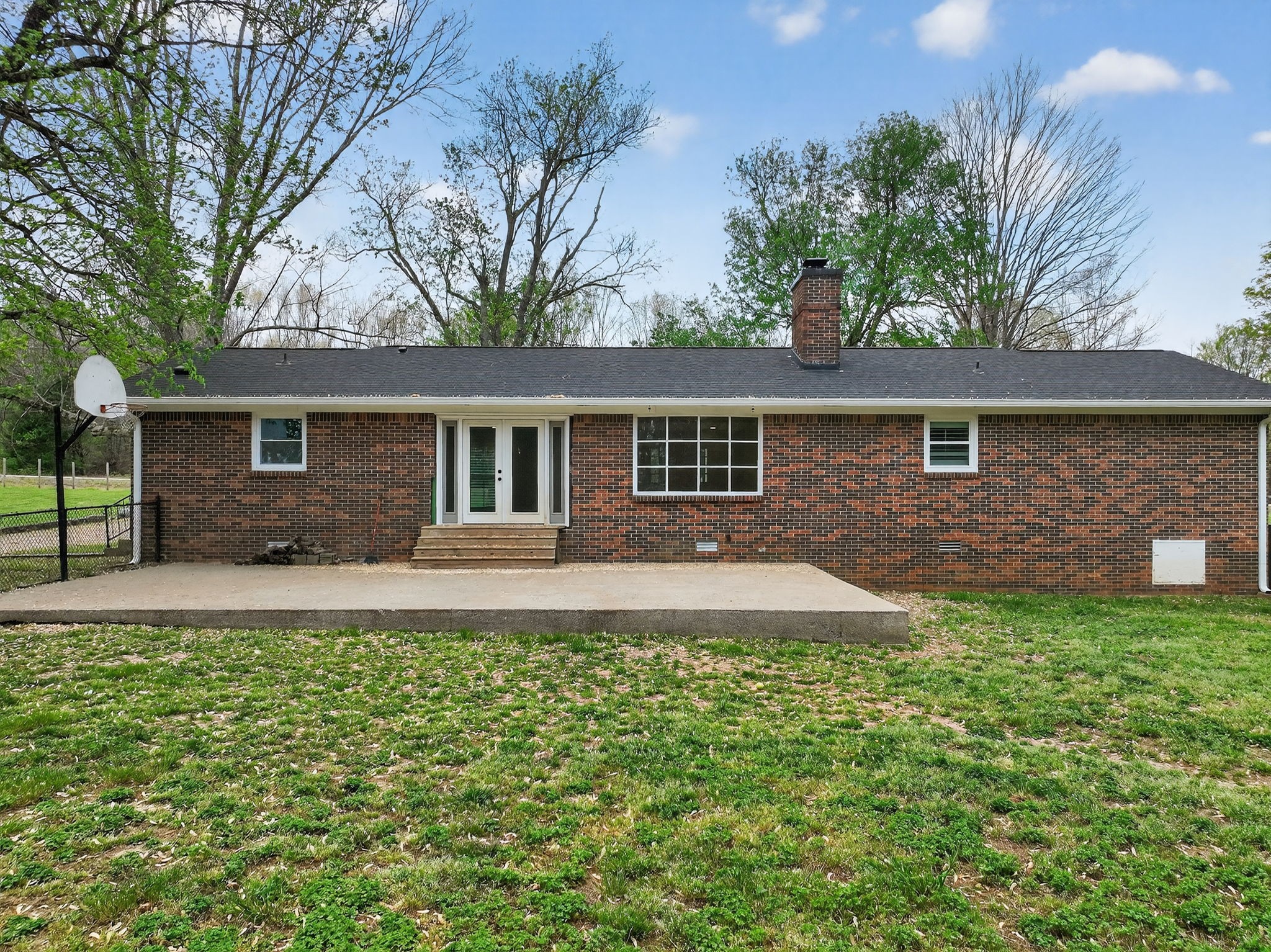 7623 Halls Hill Pike