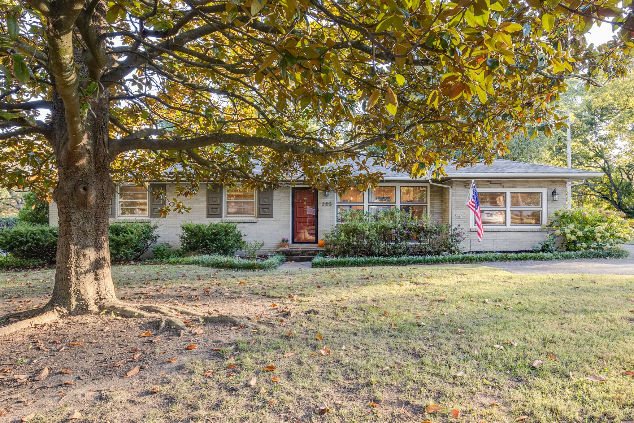 Nashville, Tennessee 37211, United States, 3 Bedrooms Bedrooms, ,3 BathroomsBathrooms,Residential,Active,117769