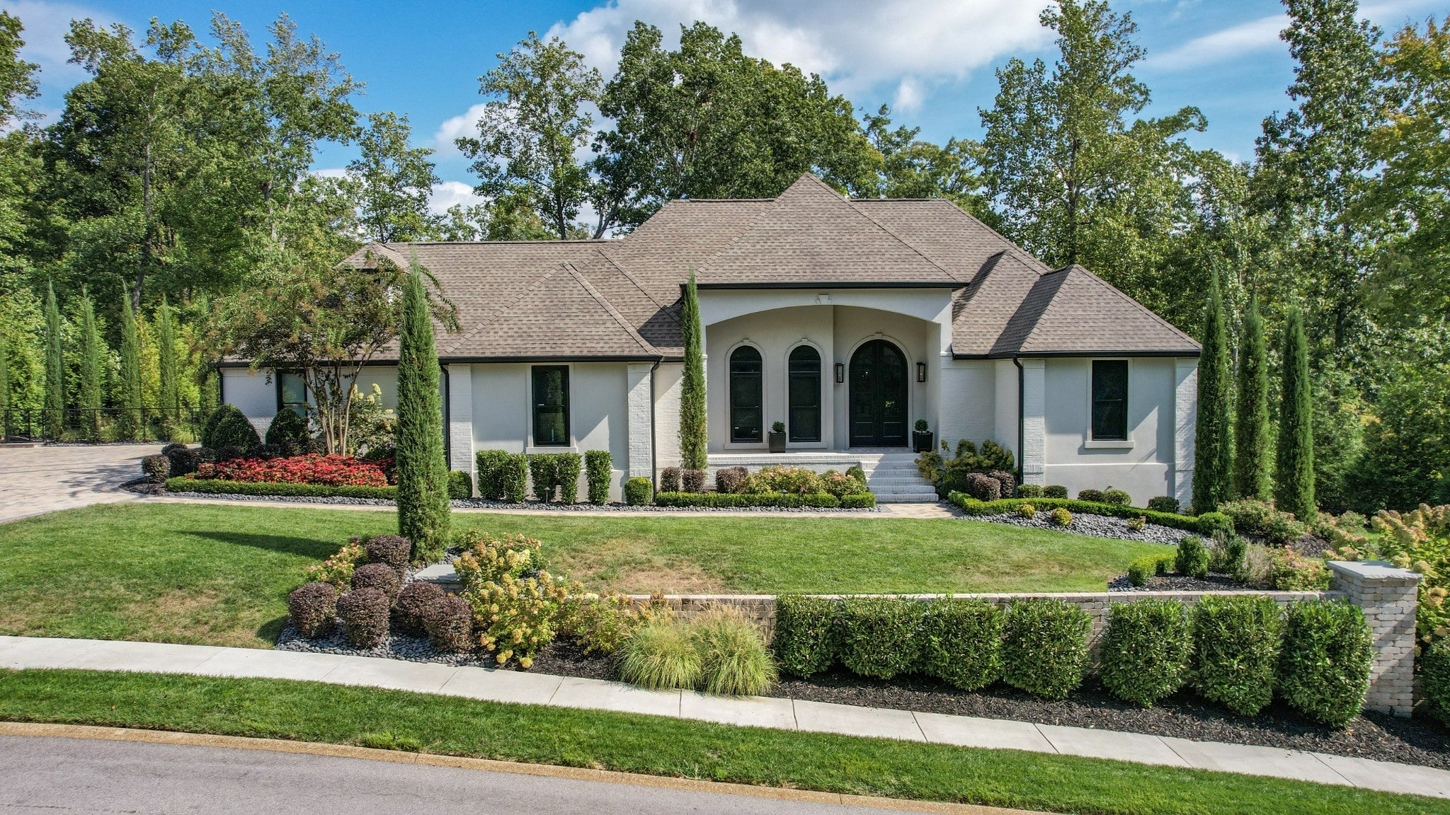 625 Paragon Pkwy NW