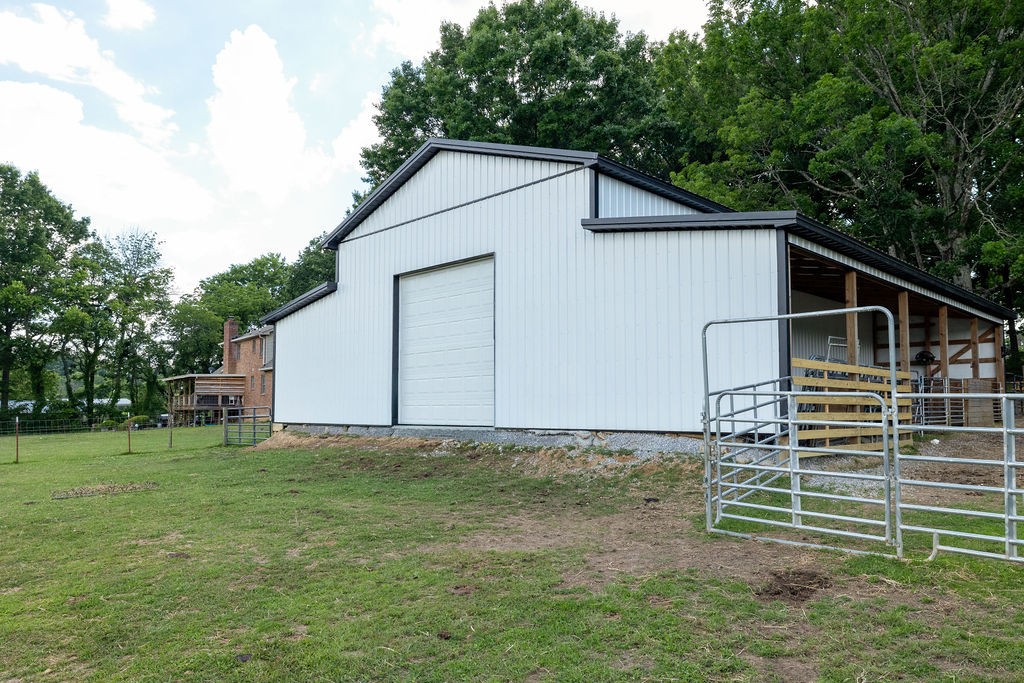 5111 SE Tater Peeler Rd