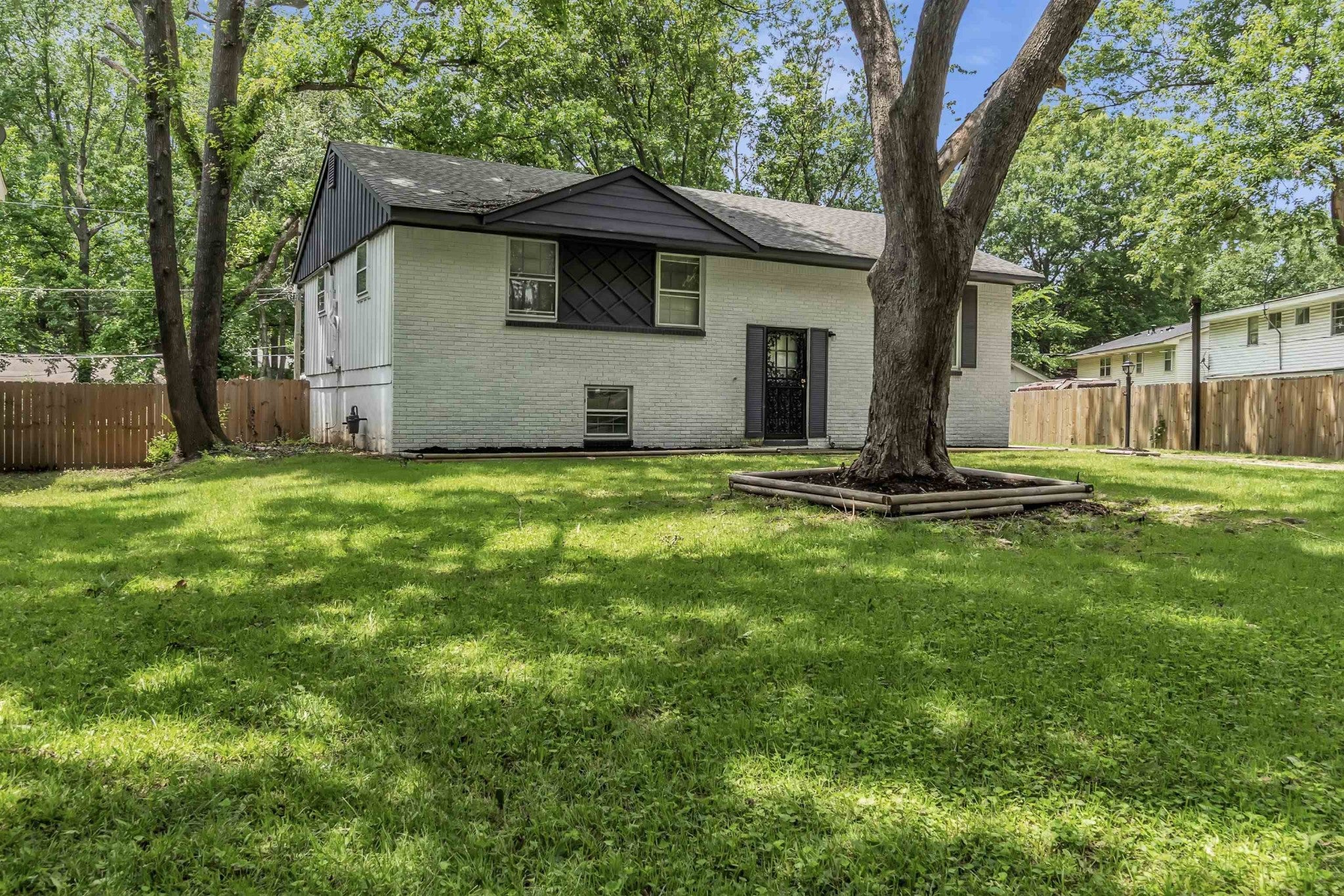 3263 GLEN LOGAN DR