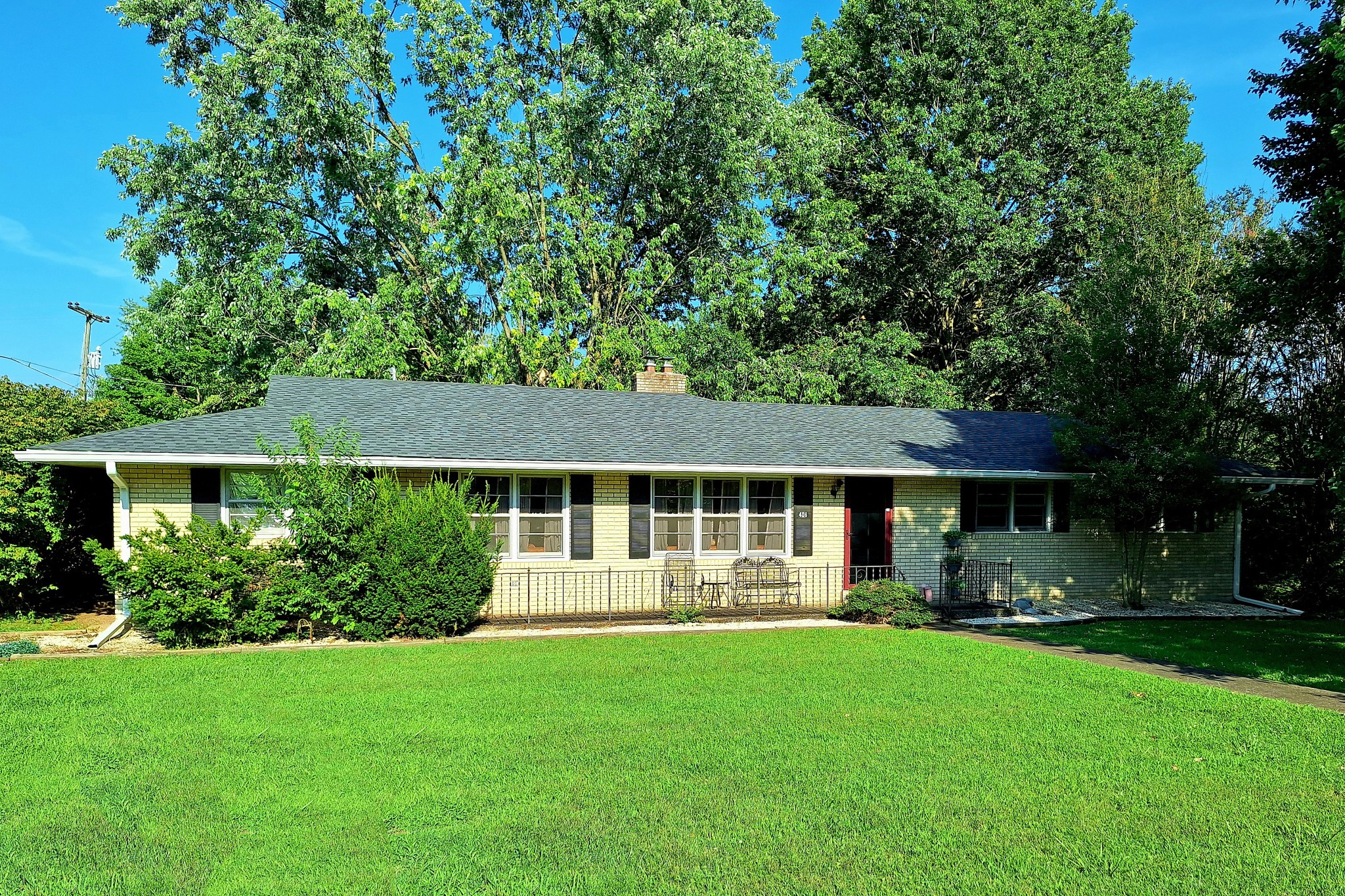 View Bowling Green, KY 42103 property