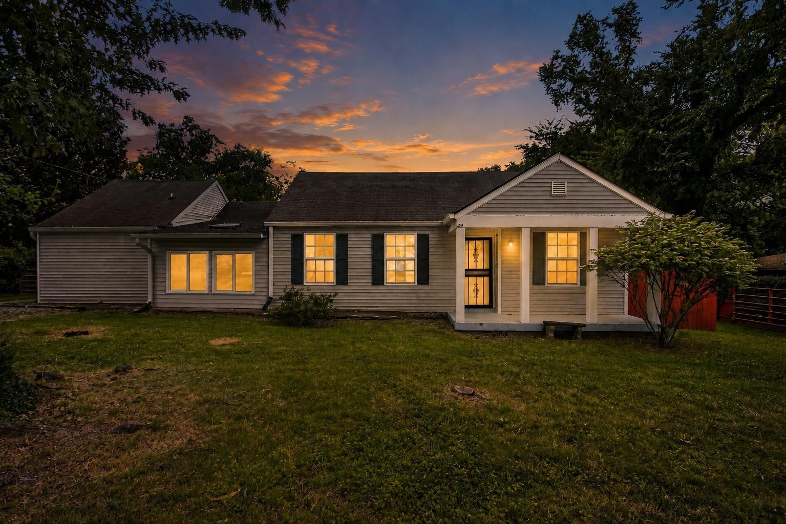 4-bed listing at 4913 Log Cabin Rd, Nashville