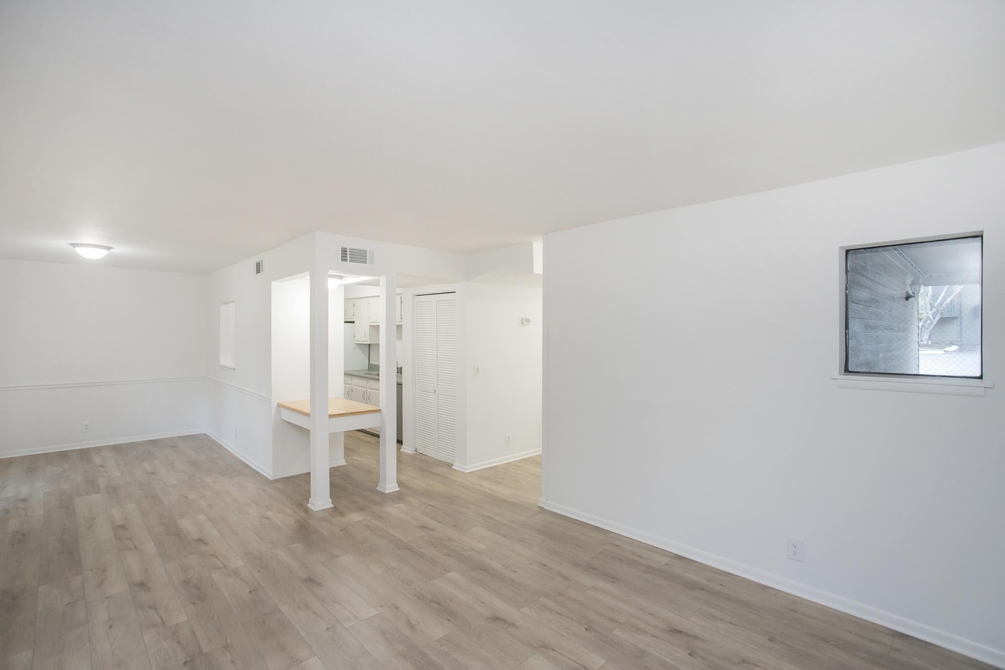 312 Summit Ridge Cir
