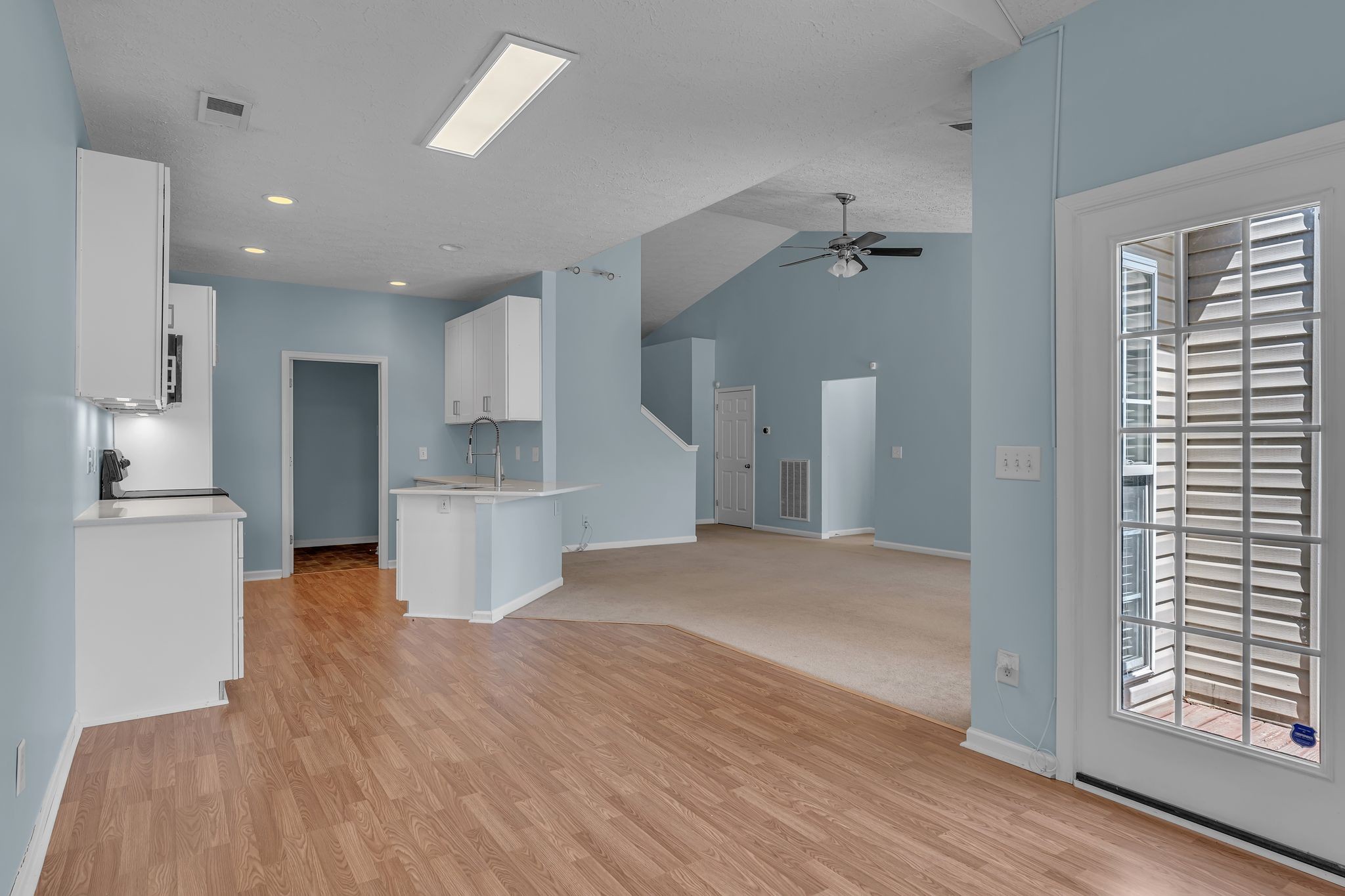 1264 W Running Brook Rd